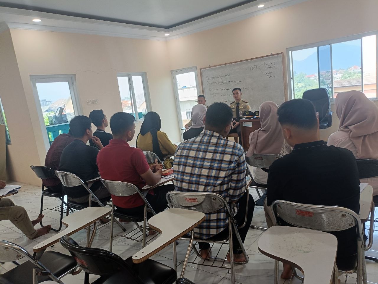 Sesi Berbagi Pengalaman